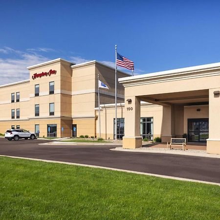 Hampton Inn Fairmont Exteriér fotografie