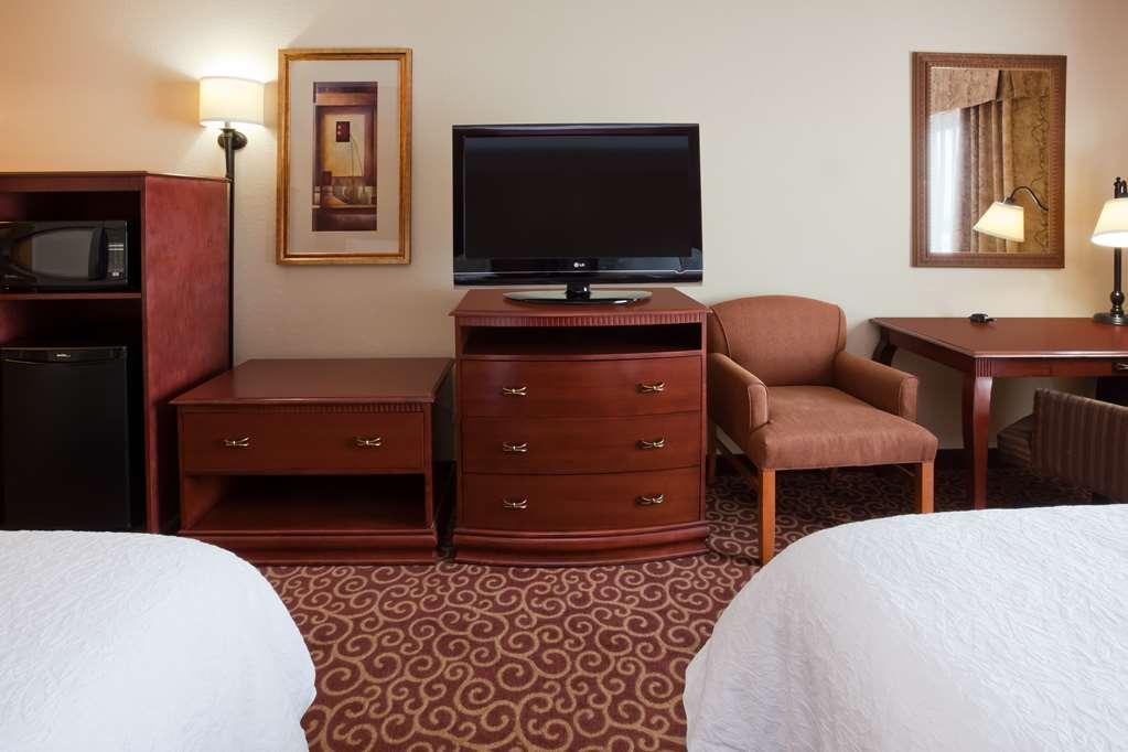Hampton Inn Fairmont Pokoj fotografie